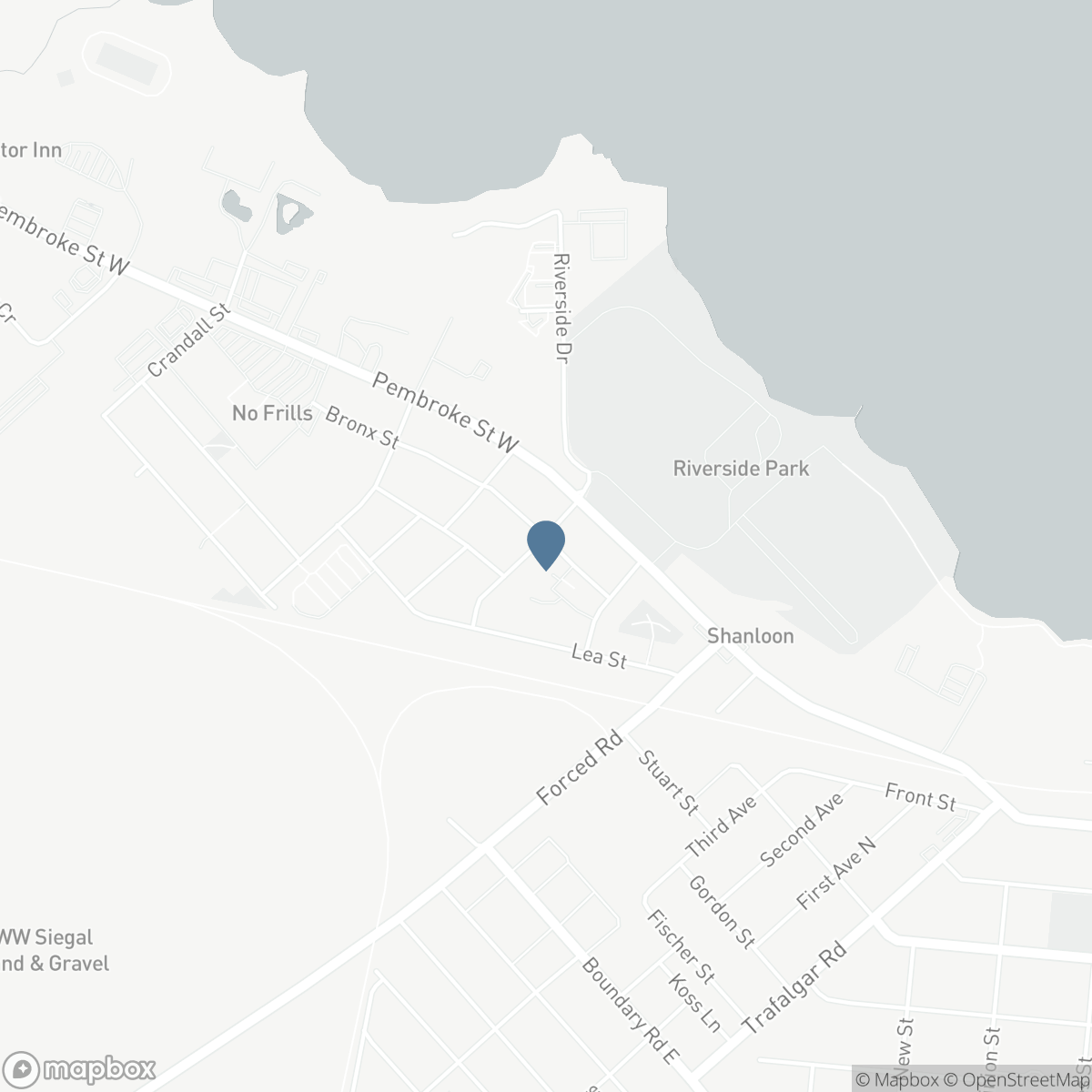 998 BRONX STREET, Pembroke, Ontario K8A 6G3